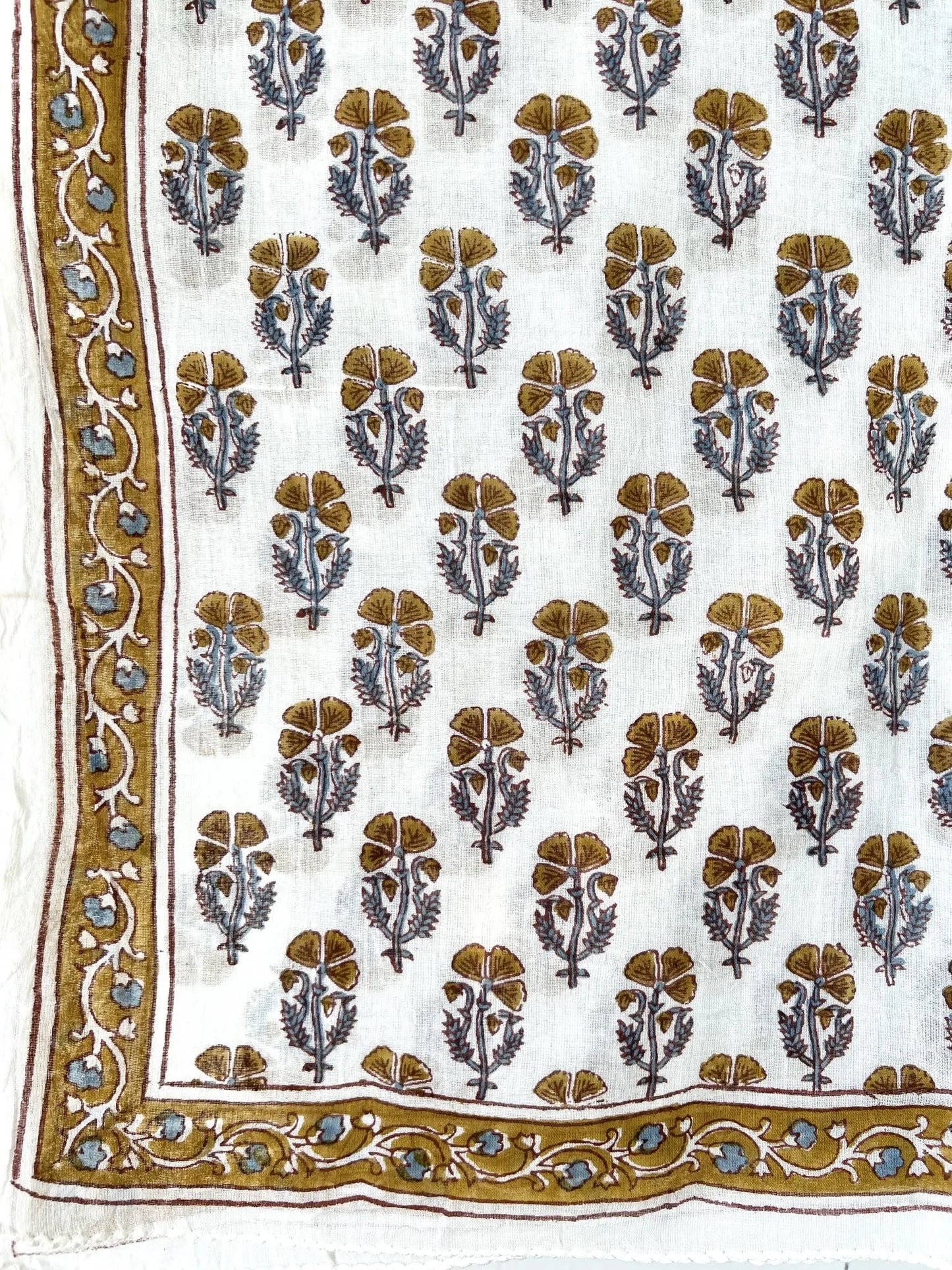 ojigi foulard paréo block print Pavot ocre