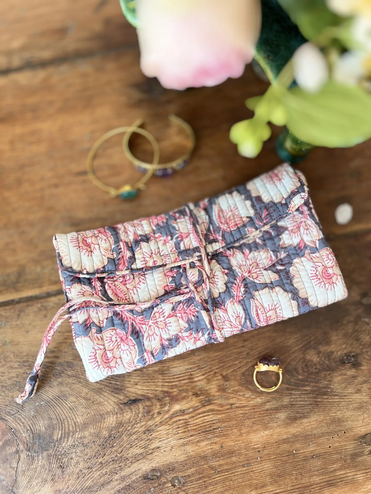 ojigi pochette quiltée à bijoux de voyage block print