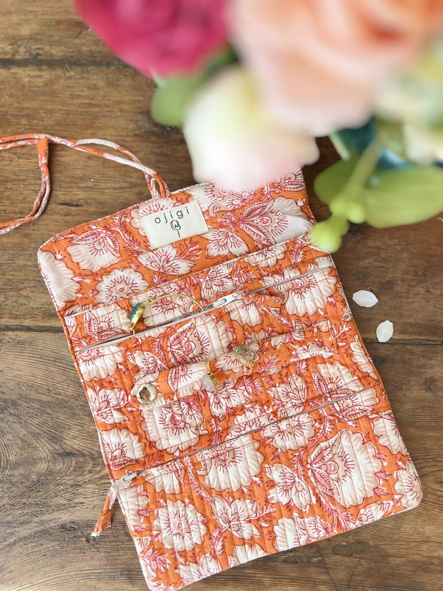 ojigi pochette quiltée à bijoux de voyage block print