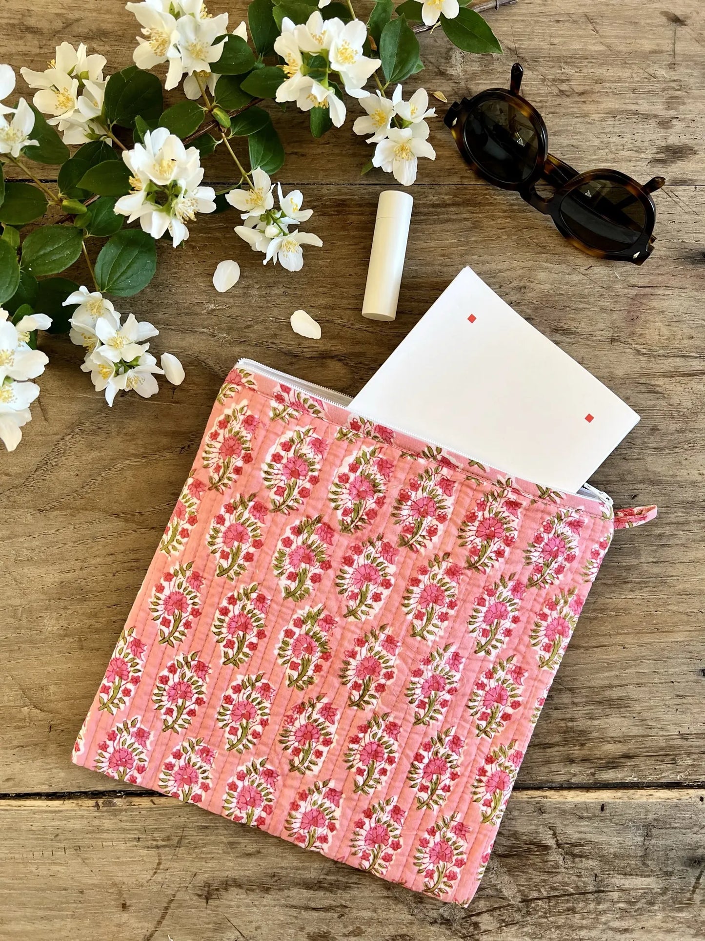 ojigi trousse Inès block print quilté vert et rose fraisier