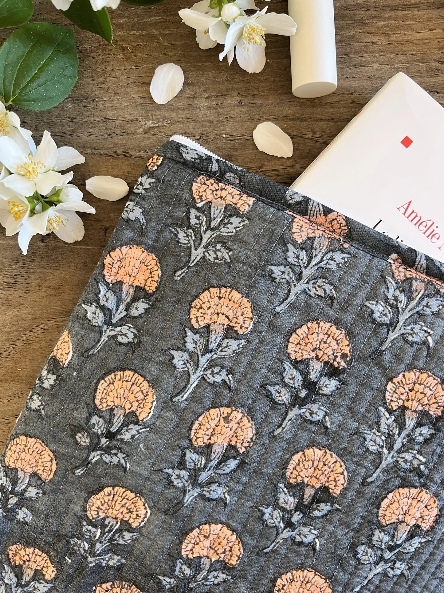 ojigi trousse Inès block print quilté marigold