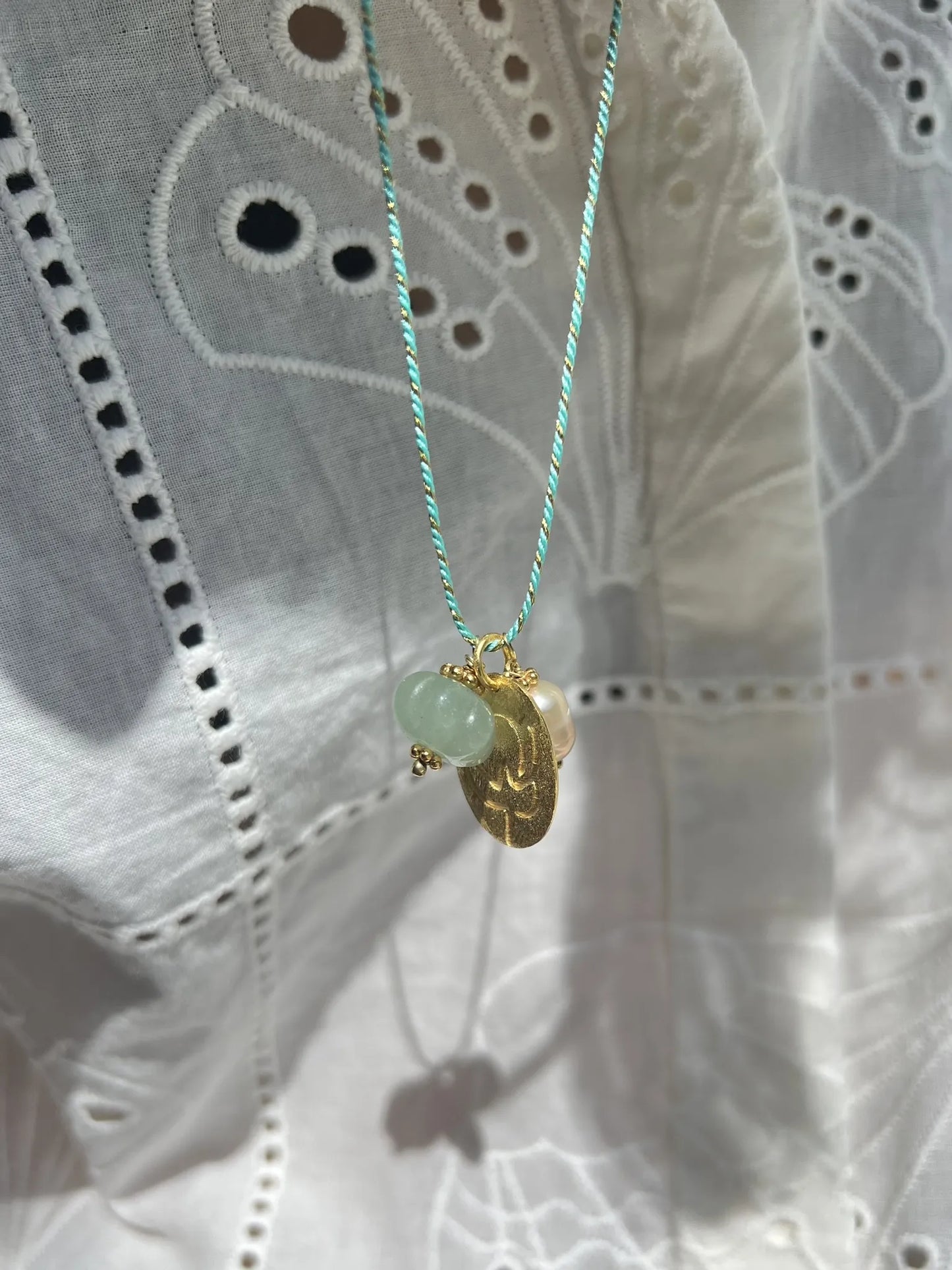 ojigi sautoir médaille aventurine