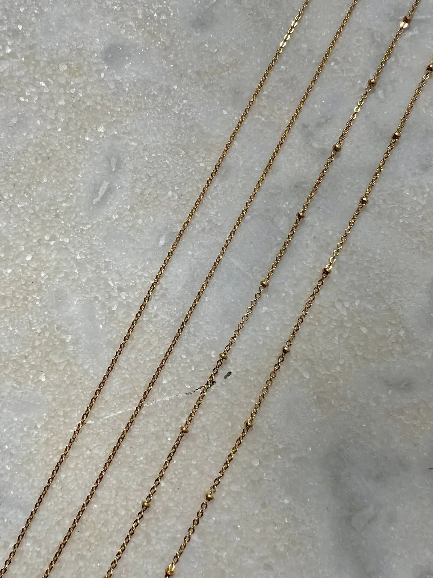 ojigi chaine fine plaquée or