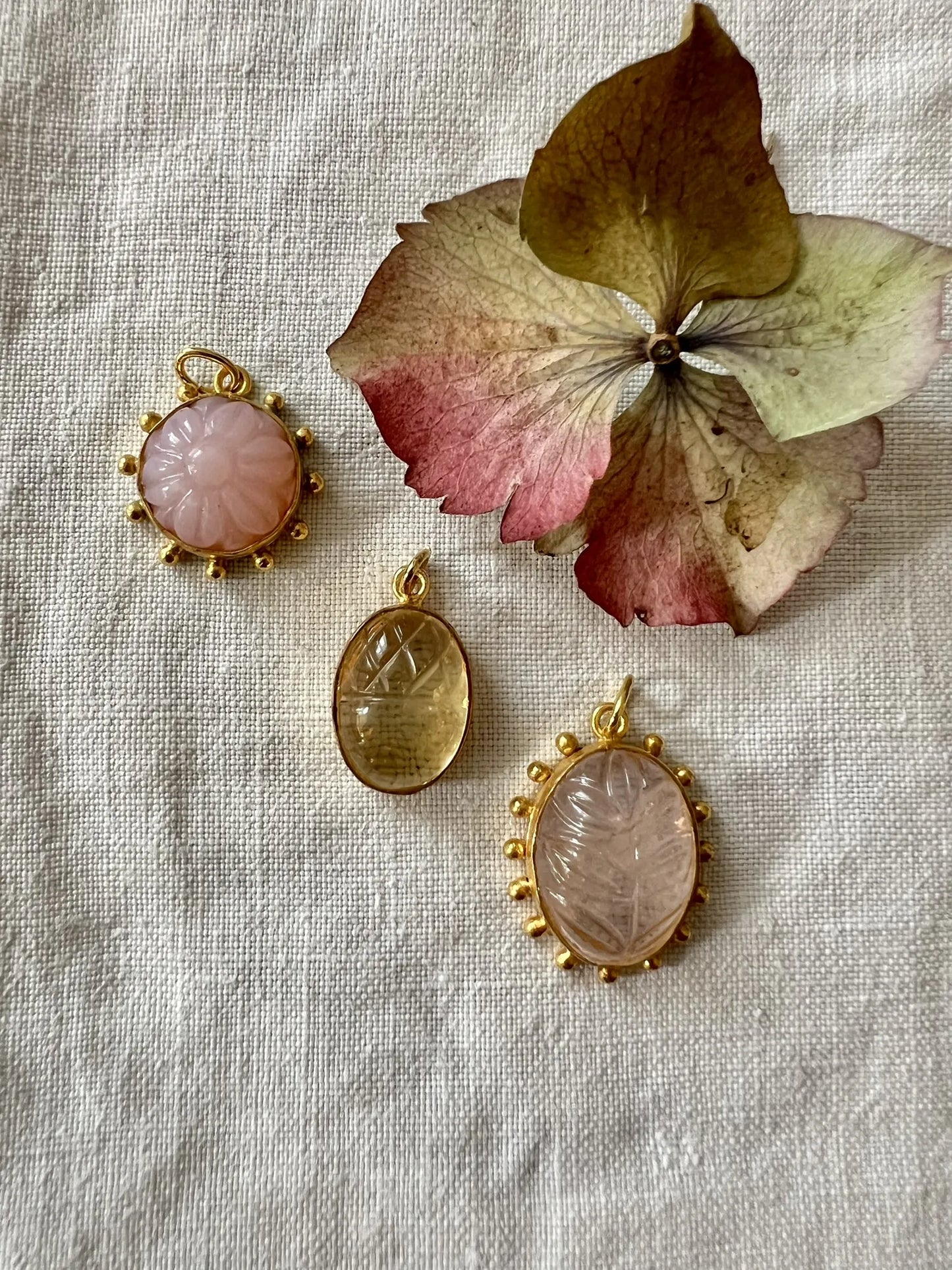 ojigi pendentif Bertille quartz rose