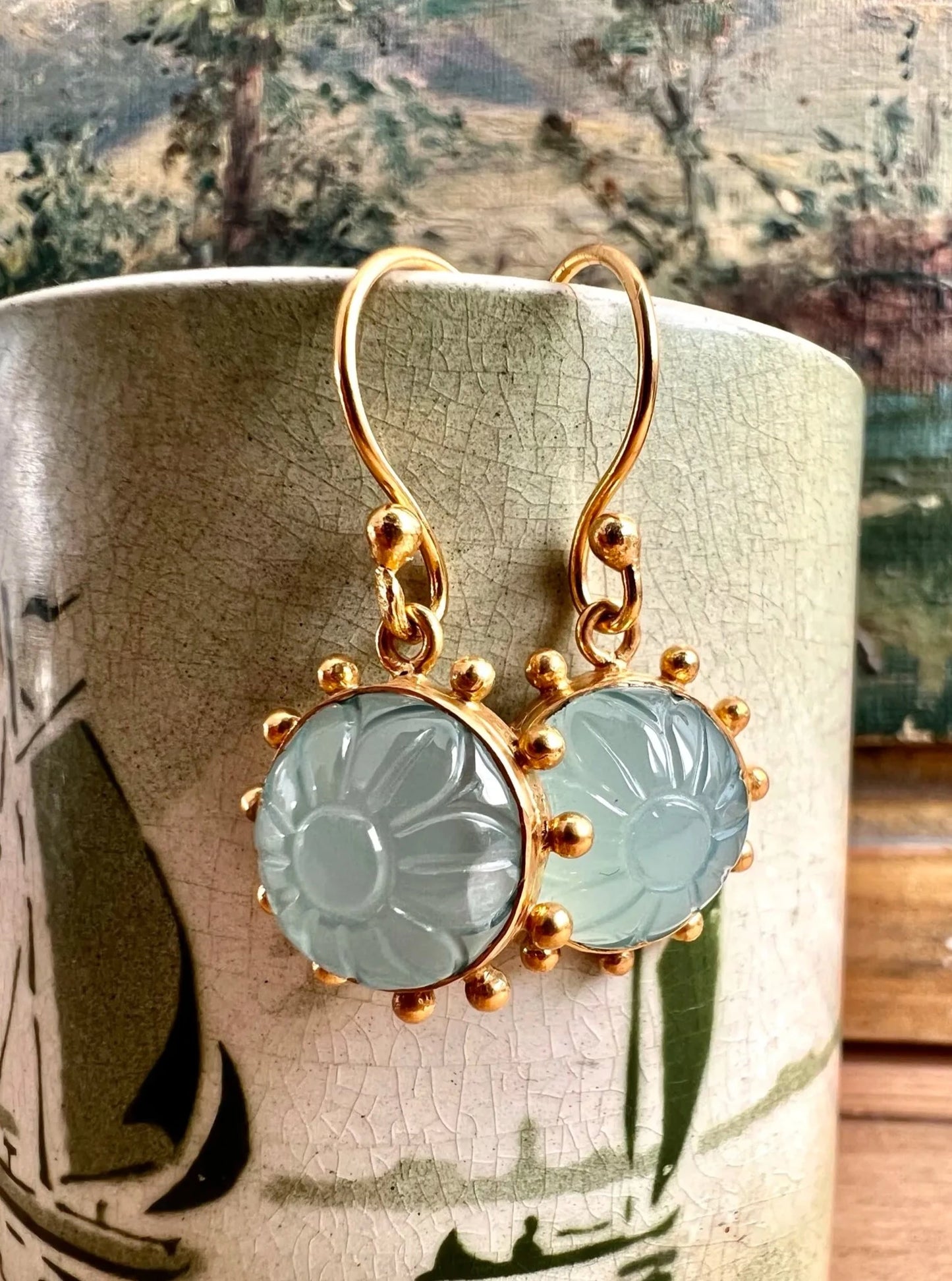 ojigi boucles d'oreilles dormeuses fleurs calcite verte aqua