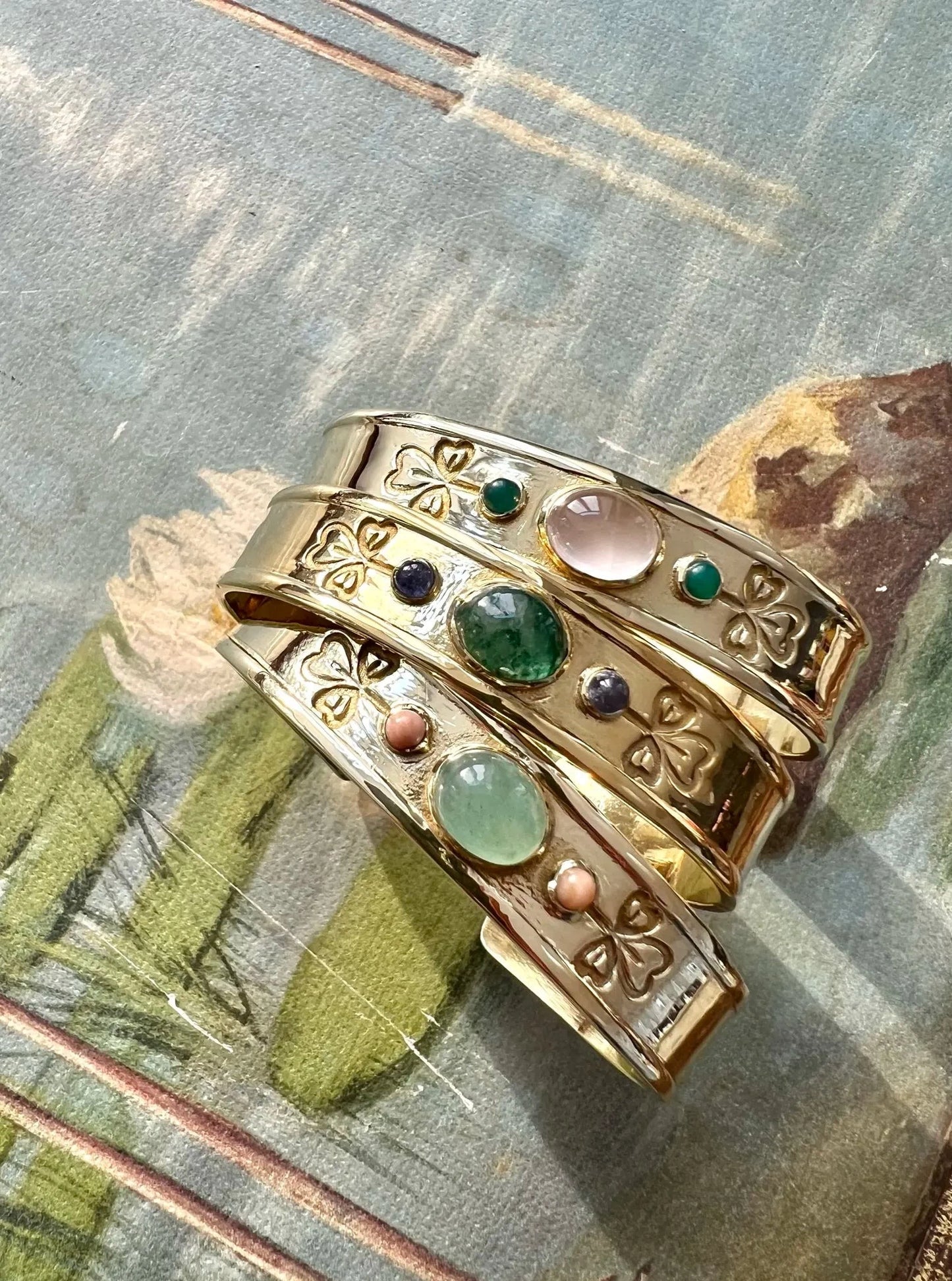 ojigi jonc oxalis jade tanzanite