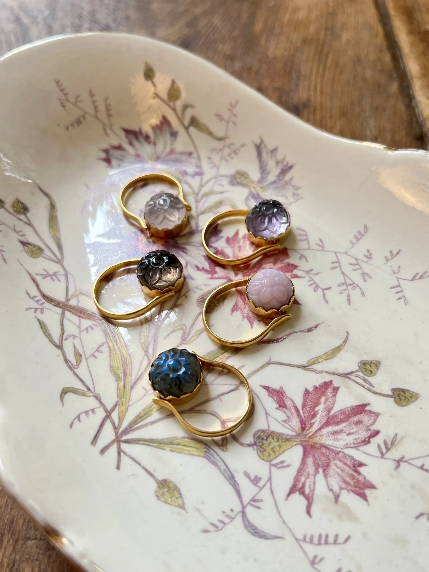 ojigi bague amulette secrète 
