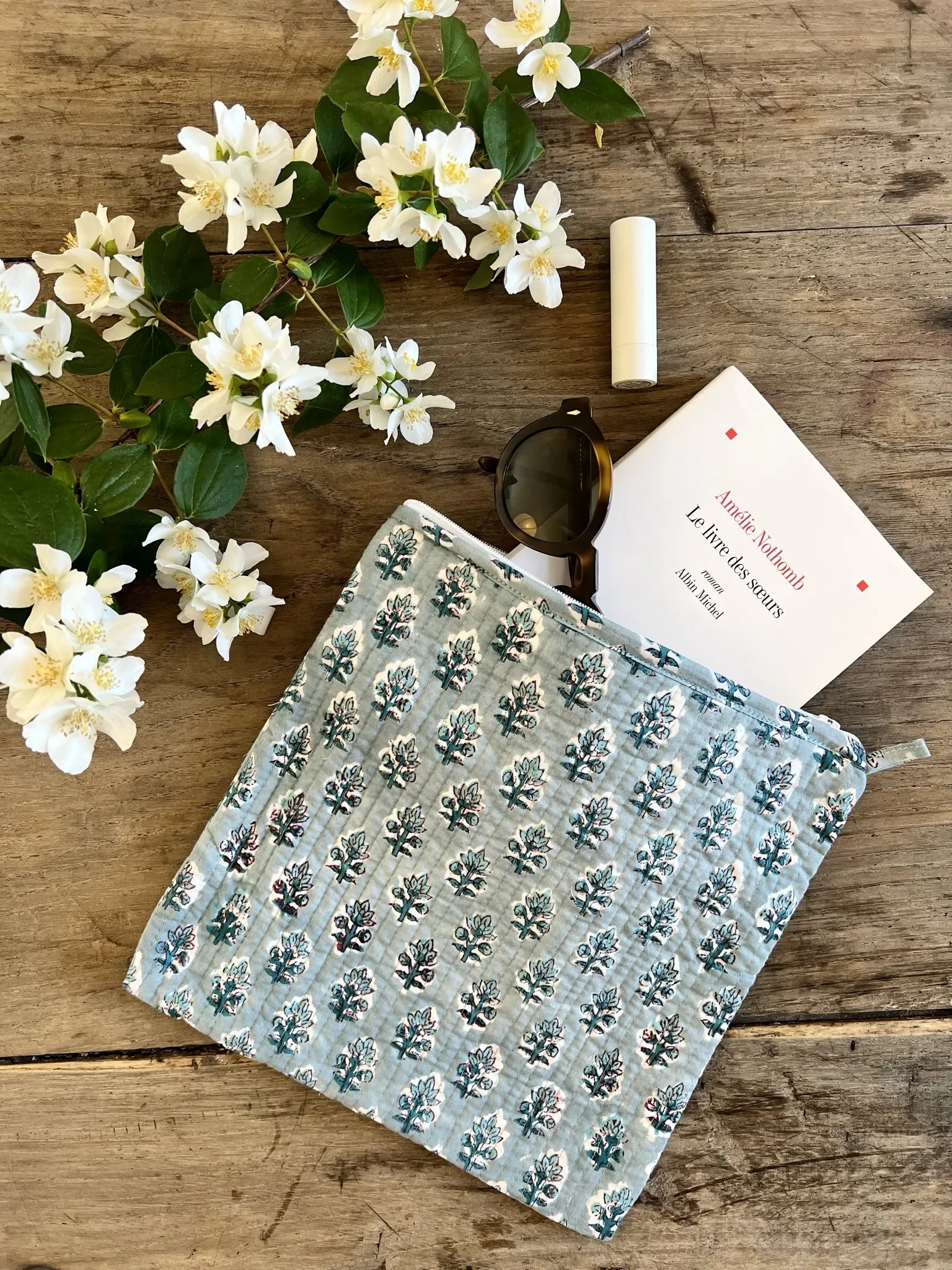 ojigi trousse Inès block print quilté nigelle