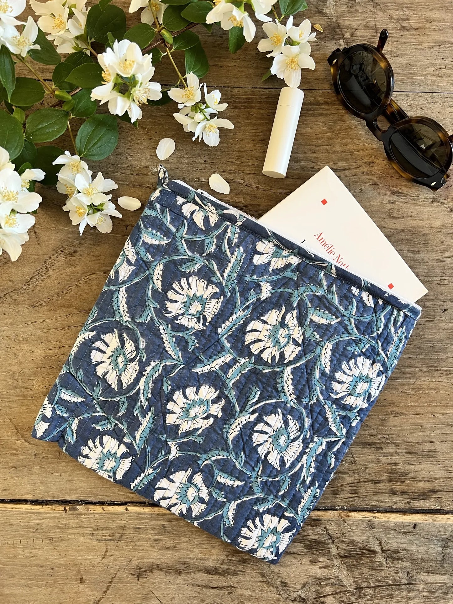 ojigi trousse Inès block print quilté passiflore