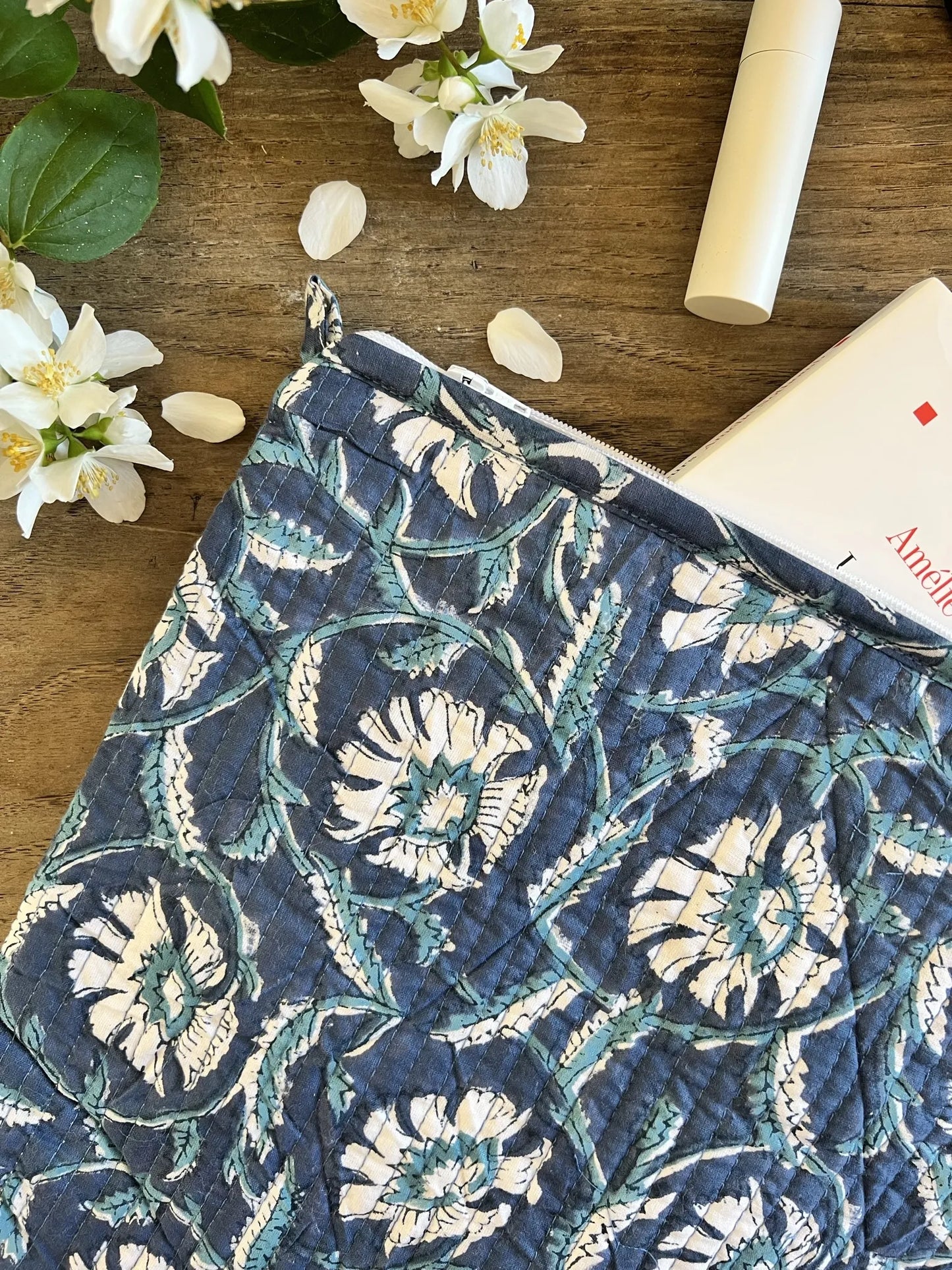 ojigi trousse Inès block print quilté passiflore