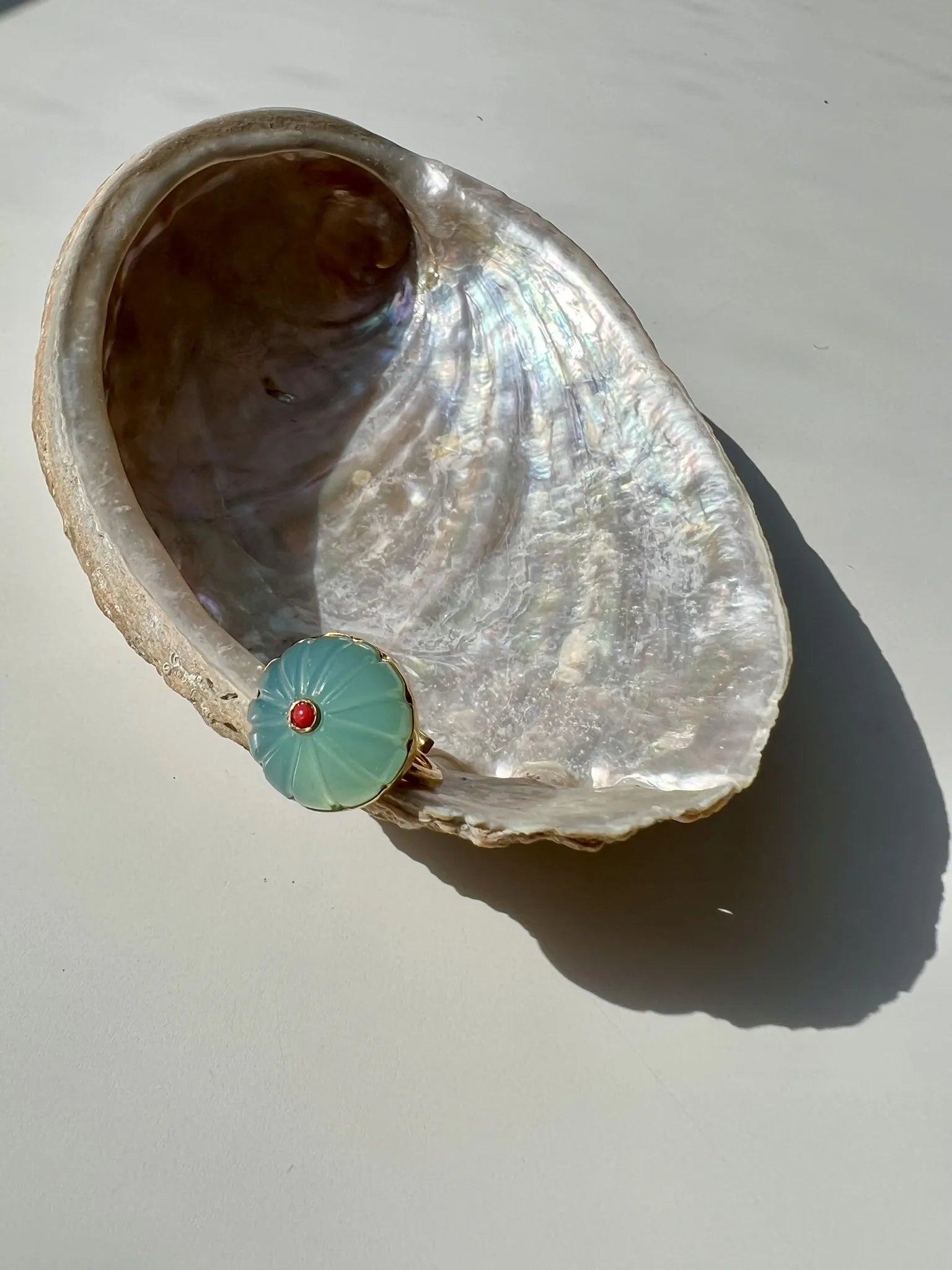 ojigi bague baie III calcite bleue et corail