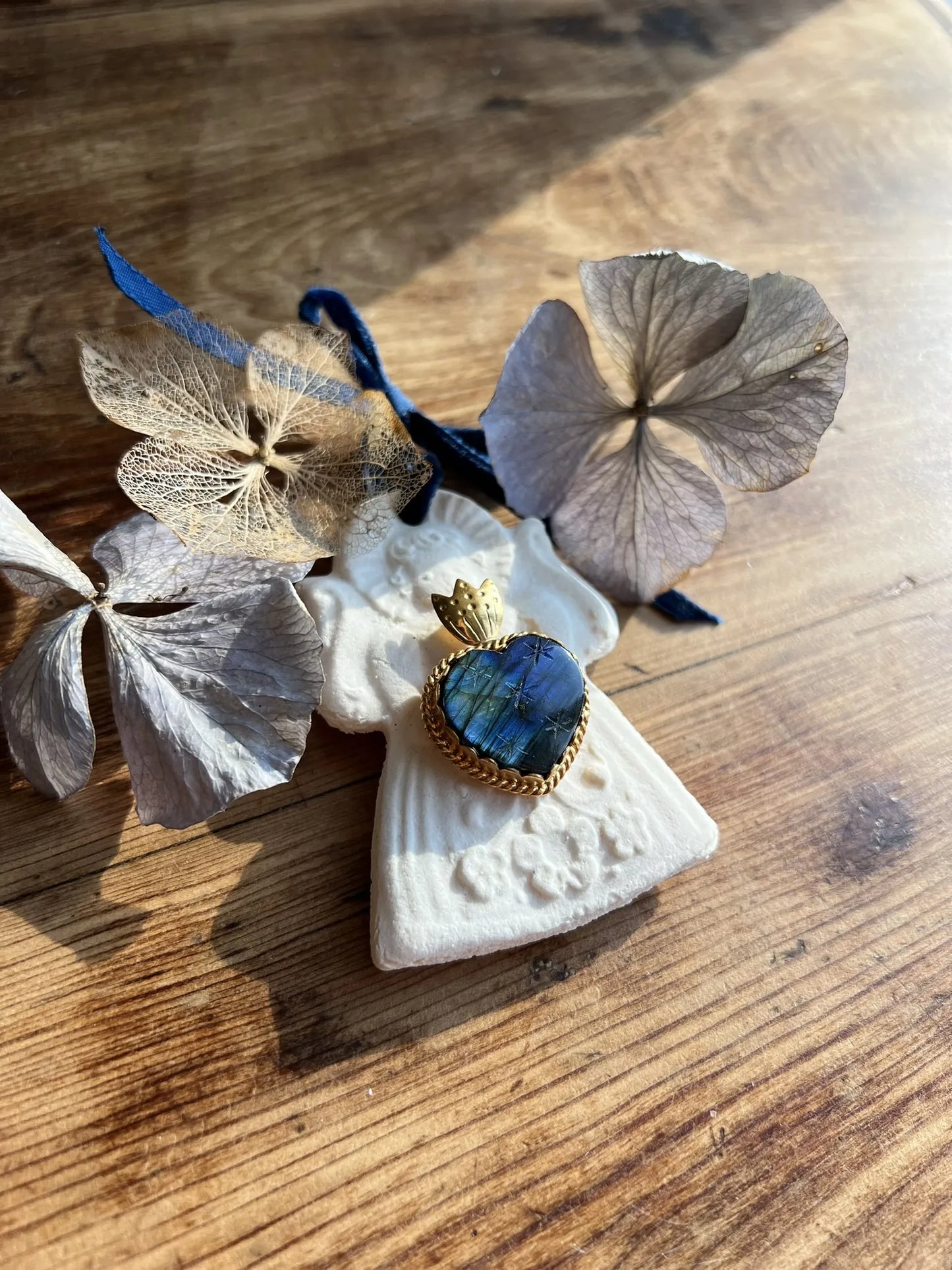 ojigi Madhura pendentif cœur labradorite