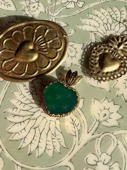 Pendentif MADHURA . Onyx vert