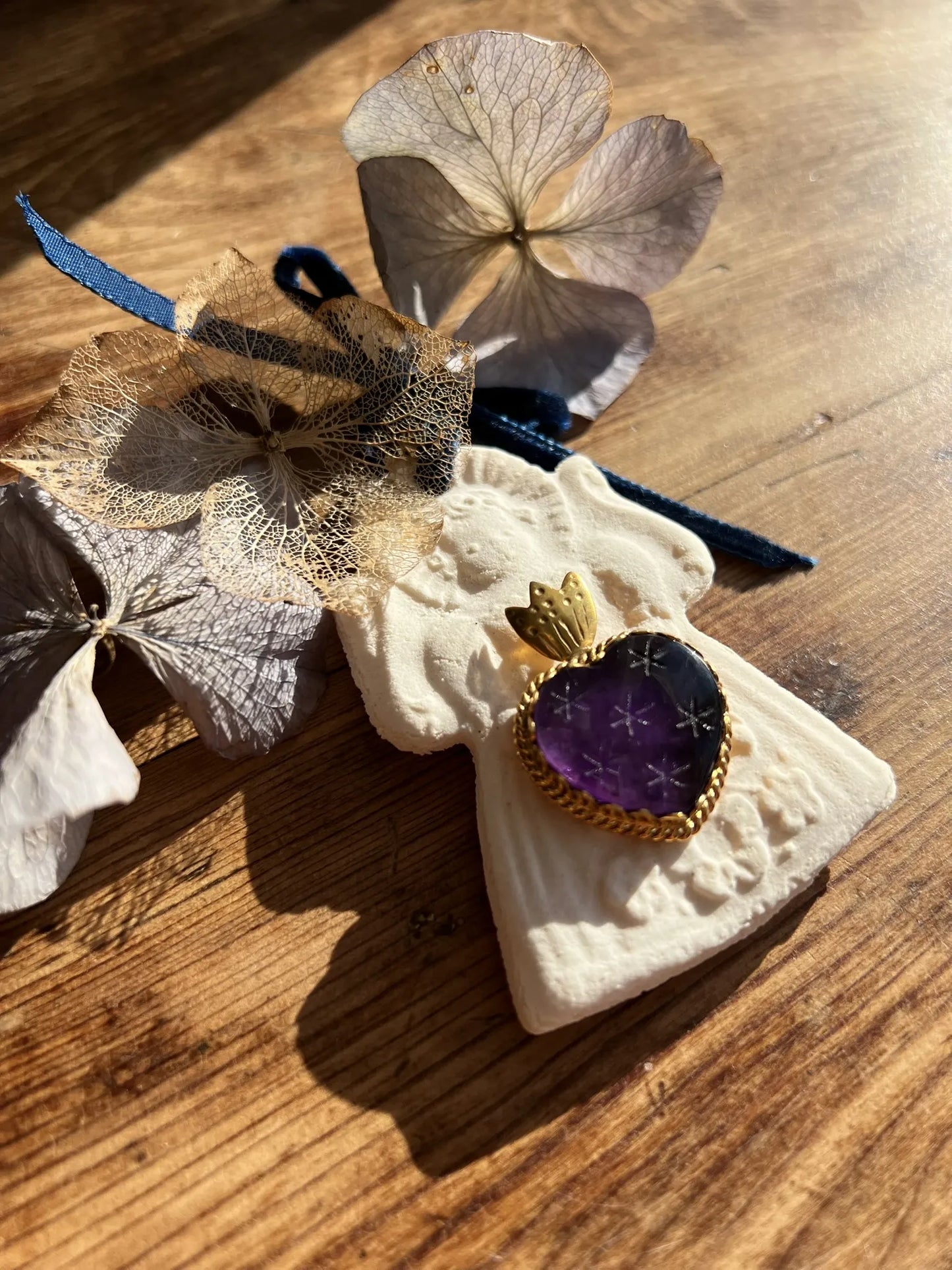 ojigi Madhura pendentif cœur améthyste violette