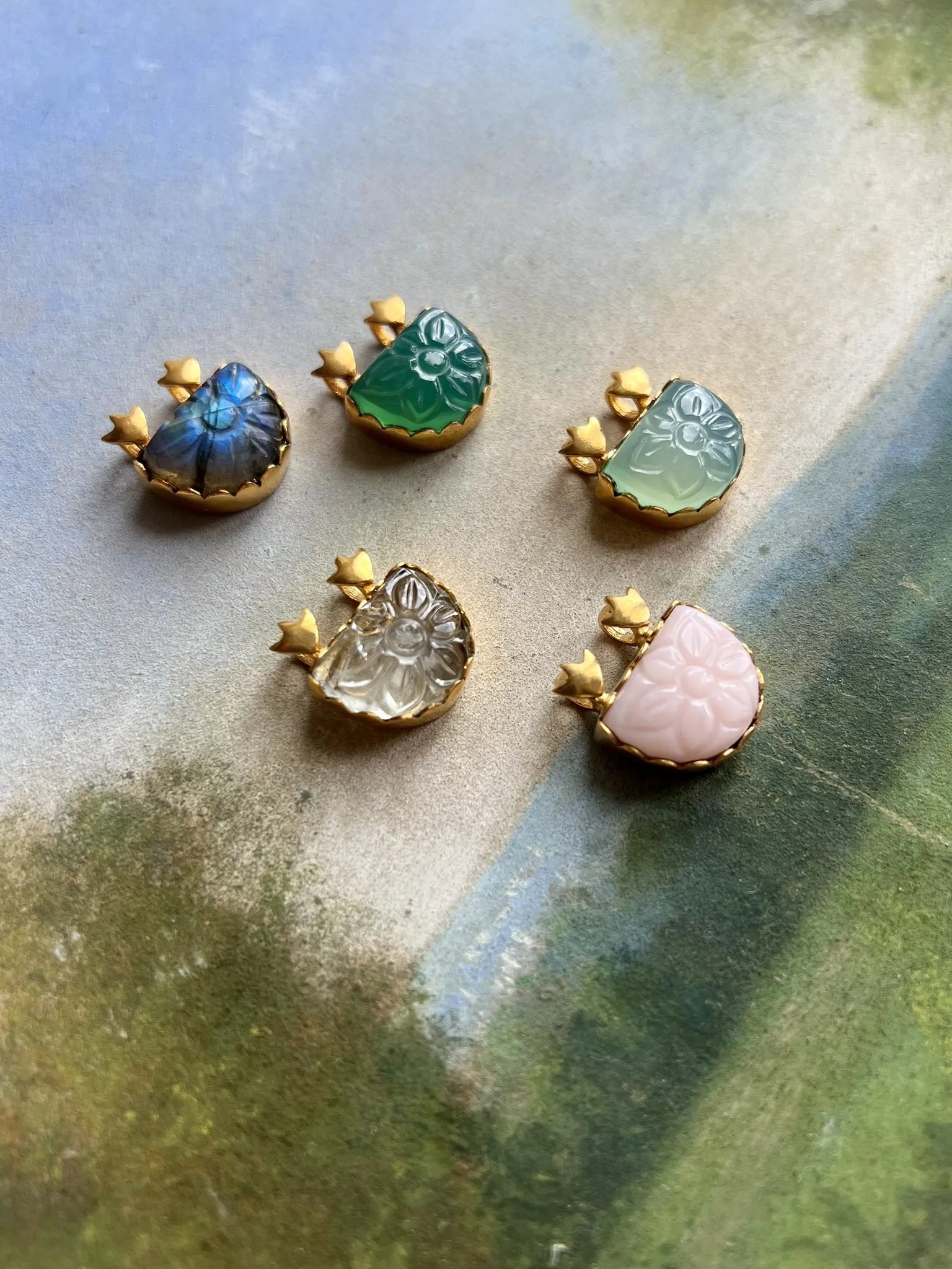 ojigi pendentif Delight demi lune