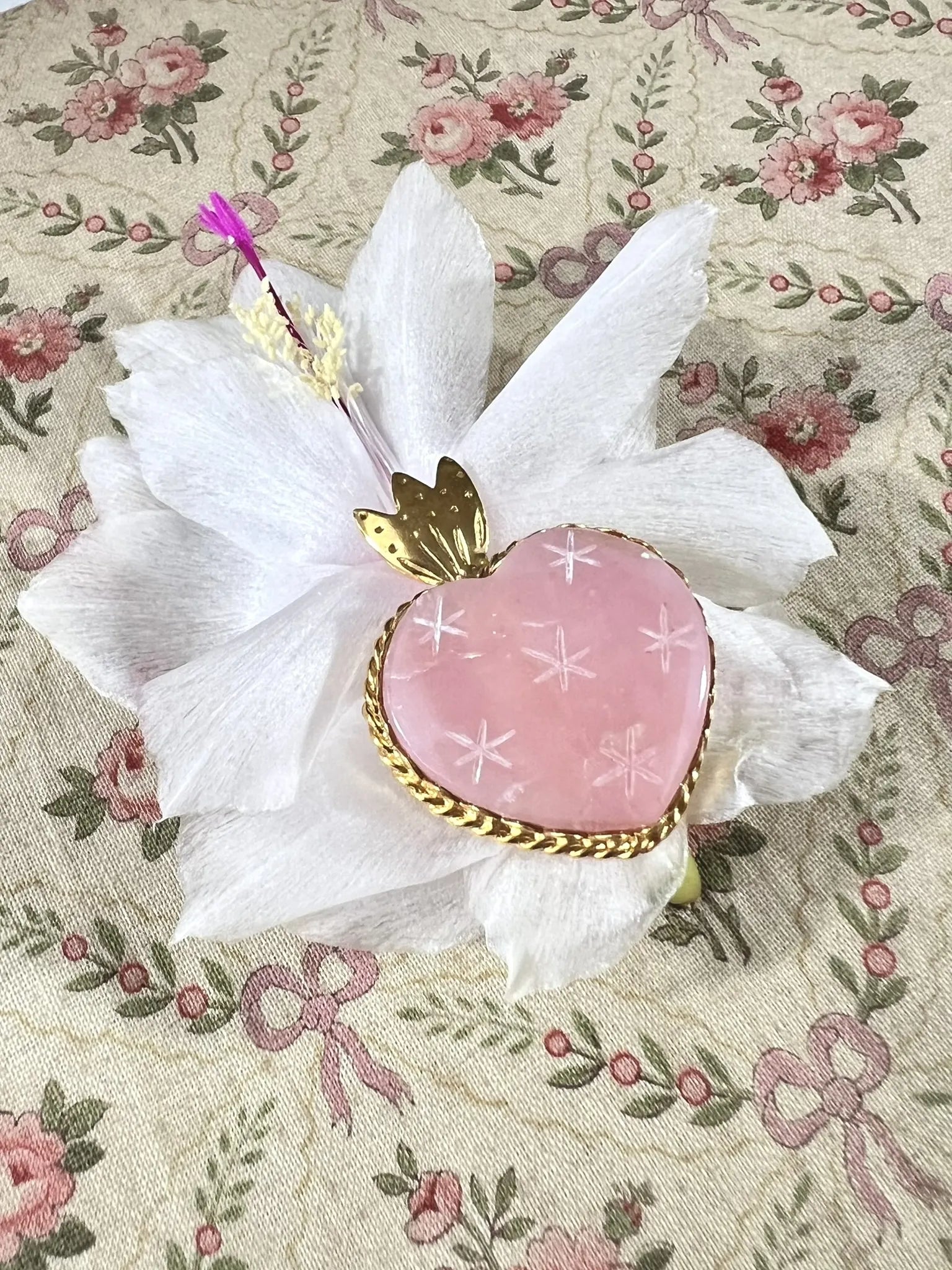 ojigi broche faites un vœu opale rose