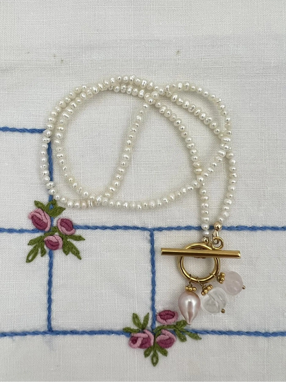 ojigi collier perle d'eau douce et quartz rose