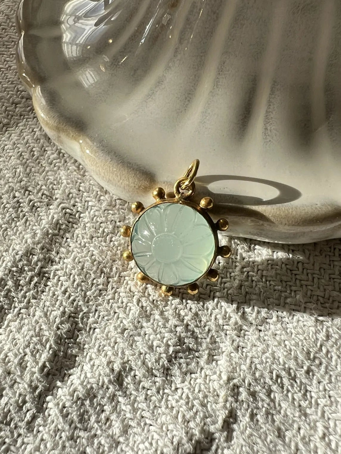 ojigi pendentif Bertille calcite aqua