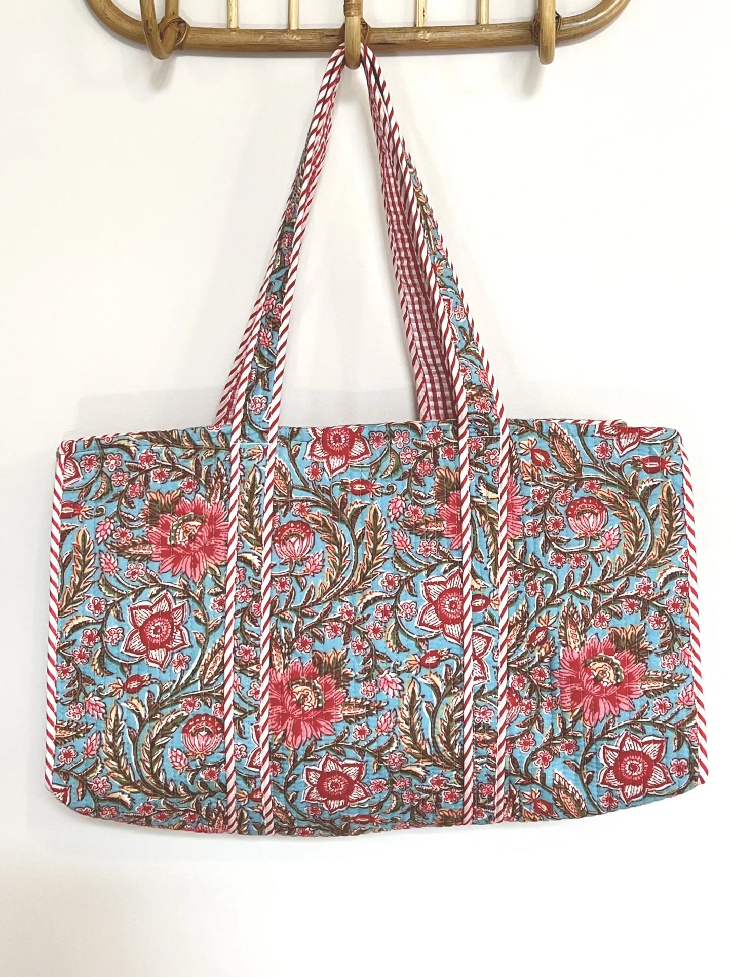 ojigi cabas matelassé block print pivoine turquoise rose rouge