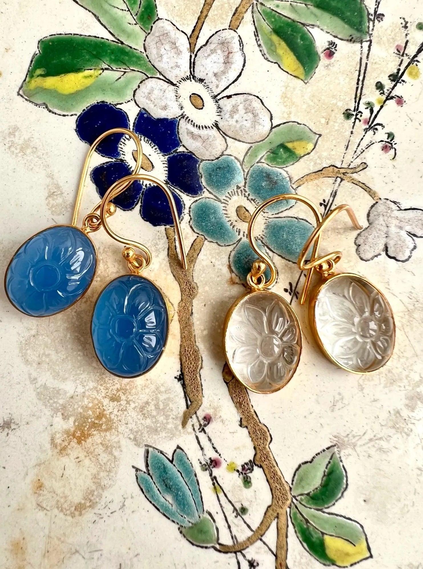 ojigi boucle d'oreilles dormeuse fleur ovale améthyste verte