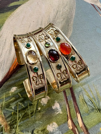 ojigi jonc oxalis grenat tourmaline verte